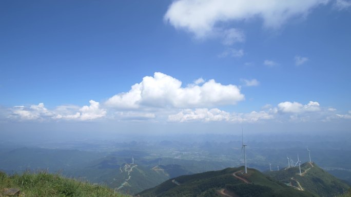 风电车大山户外自然风景