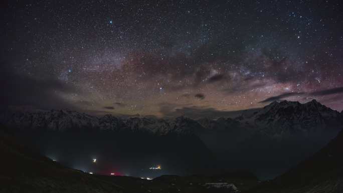 西藏日喀则喜马拉雅山脉雪山星空银河延时