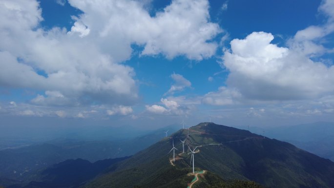 山区天空美丽风景