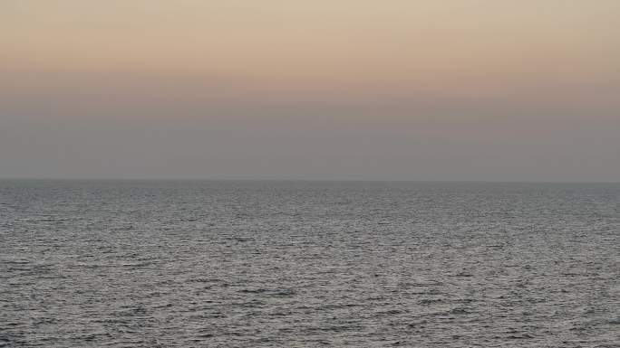 4K-Log-航拍傍晚安静的海面
