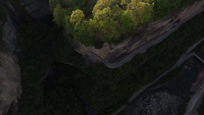 挂壁公路汉中人文景观汉中旅游宣传悬崖梯田