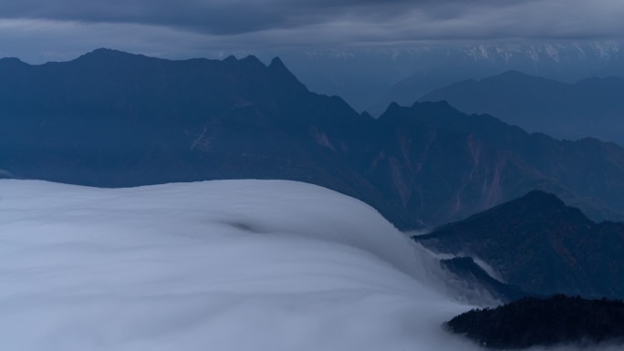 四川雅安牛背山云海云瀑贡嘎雪山高空航拍