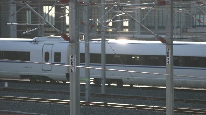 高铁火车高速列车铁路铁道进出站A50