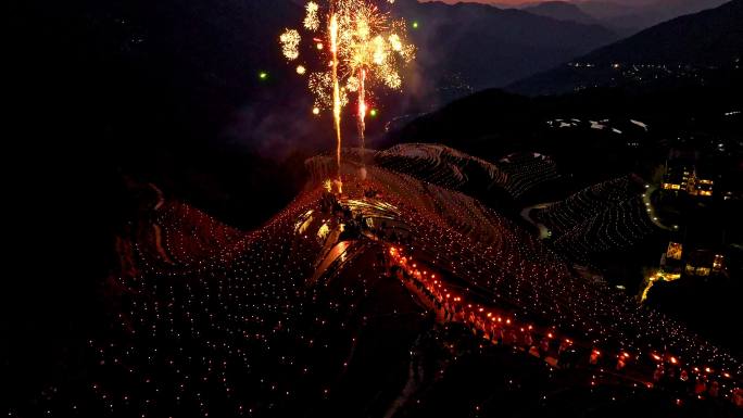 广西桂林龙胜龙脊梯田夜景