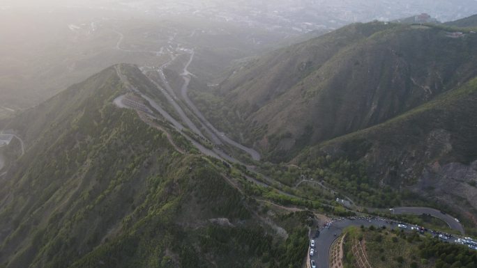 西安临潼骊山环山路19