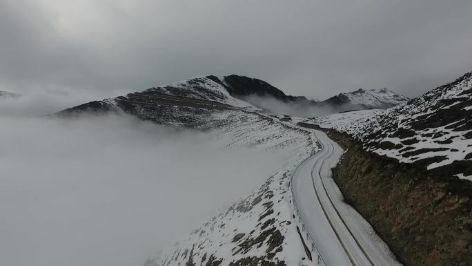 雪山公路