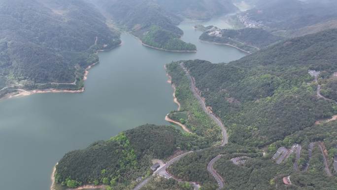 4k4月上旬晴天四岭水库大径山同岩顶盘山