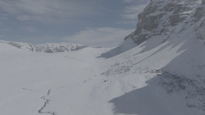 甘南迭部洛克之路航拍雪景DLOG
