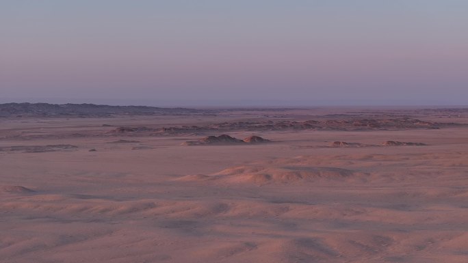 空旷戈壁滩 干旱 荒漠化 沙化 无人区
