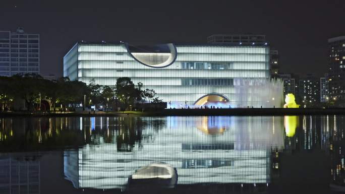 上海嘉定新城上海保利大剧院夜晚水景光影秀