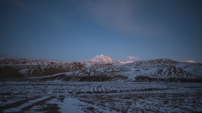 雅拉雪山日转星