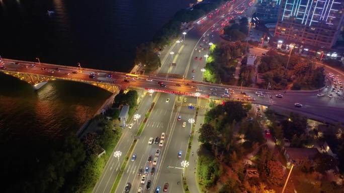 长沙夜景橘子洲大桥湘江中路车流交通航拍立