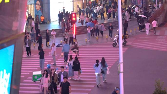 长沙黄兴广场五一广场夜晚夜景人流游客长沙