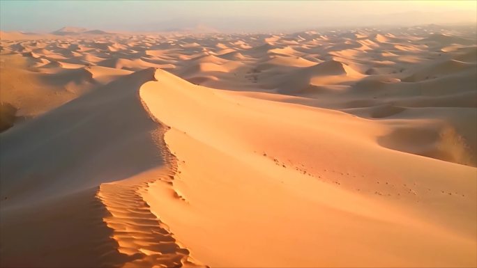 沙漠沙丘日出余晖航拍荒漠化戈壁素材原创4