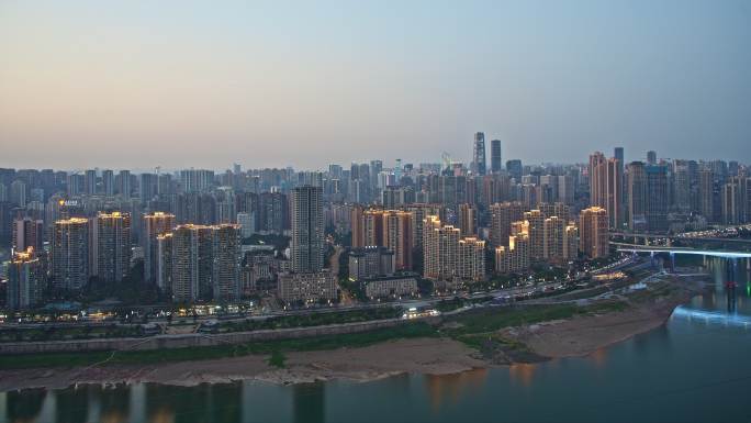 重庆江北区观音桥日转夜