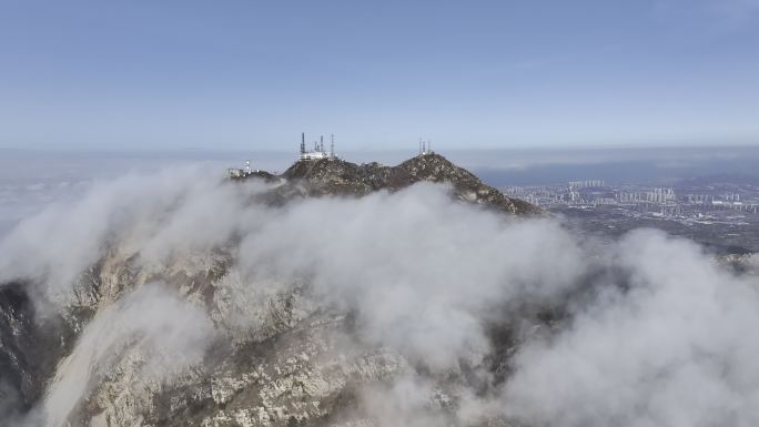 大连市大黑山麓间平流雾绝美航拍宣传片