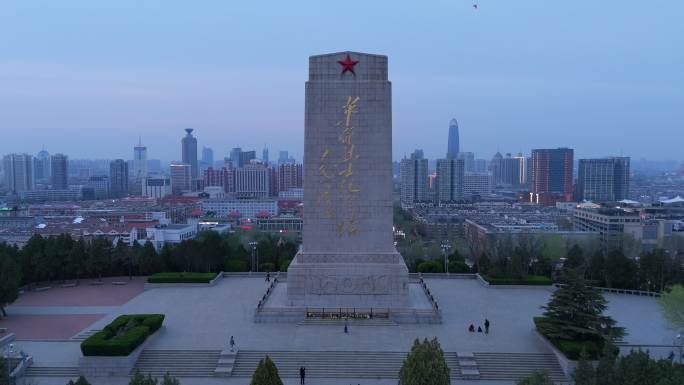 英雄山济南景点革命红色教育爱国烈士纪念碑