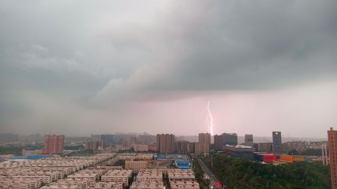 雷云闪电