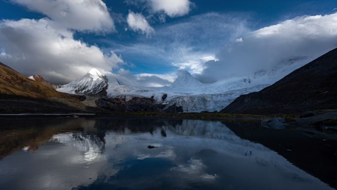 西藏那曲比如萨普神山圣山圣湖冰川延时