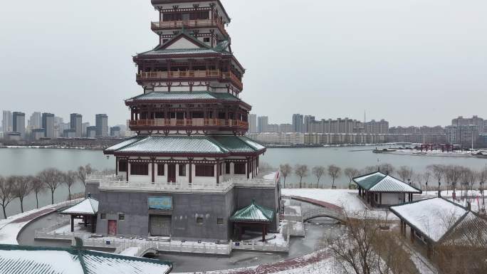 雪后的菏泽市成武县蓝水湾