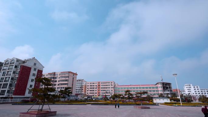 小区广场蓝天白云流云