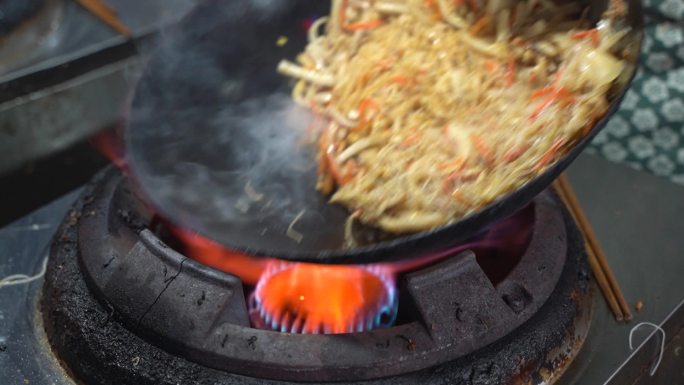 台州美食温岭美食炒年糕炒面美食一条街