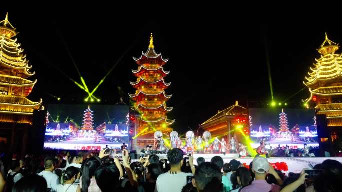 太原方特夏日活动夜景灯光