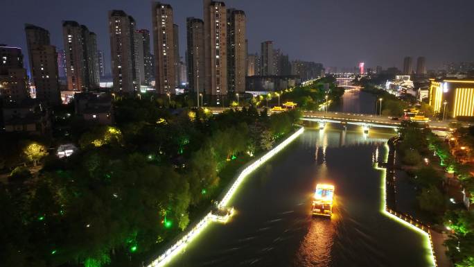 江苏淮安：夜色里运河风景如画