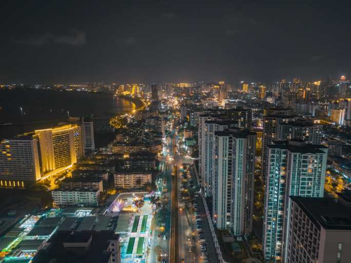 【延时】海南三亚市区夜景车流航拍延时