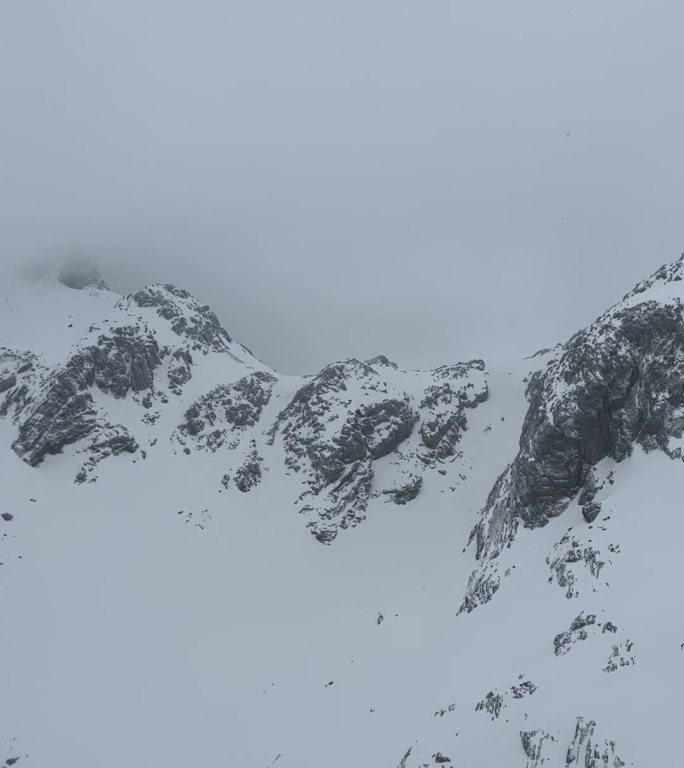 玉龙雪山雪景