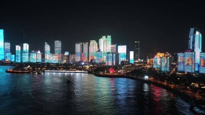 4K航拍青岛浮山湾五四广场城市夜景