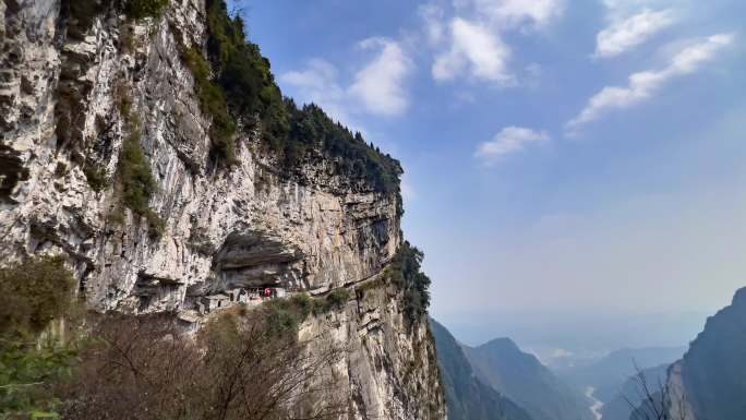 江油市白鹤大峡谷悬中寺风光