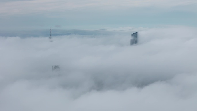 雨后广州塔云海航拍