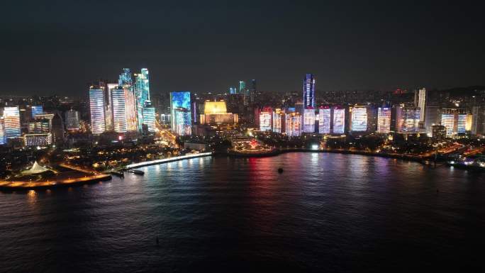 4K航拍青岛浮山湾五四广场城市夜景