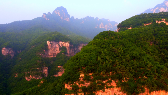 析城山移动航拍山景壮观