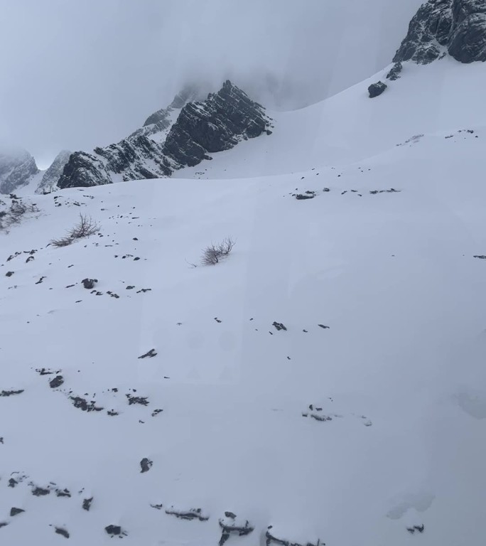 雪山雪景