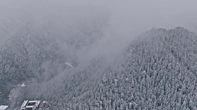 甘肃兰州兴隆山自然保护区雪后航拍合集