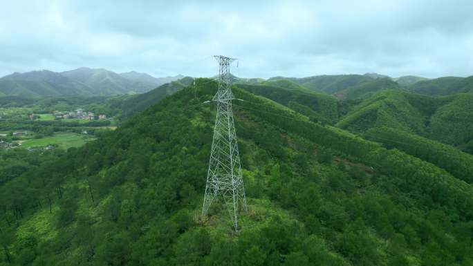 电塔农村电力电线杆电力基建国家电网