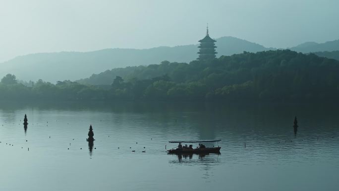 杭州西湖清晨风光