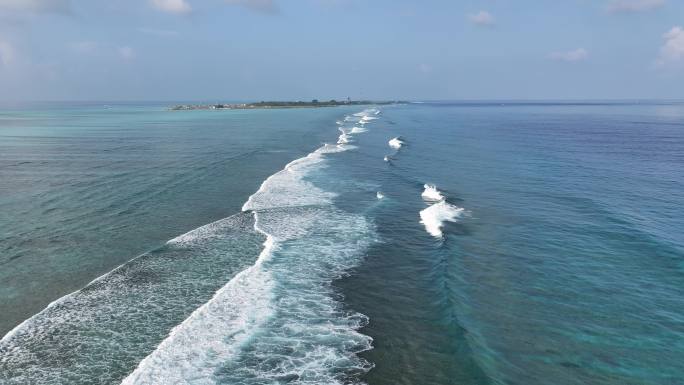 马尔代夫 浪花航拍