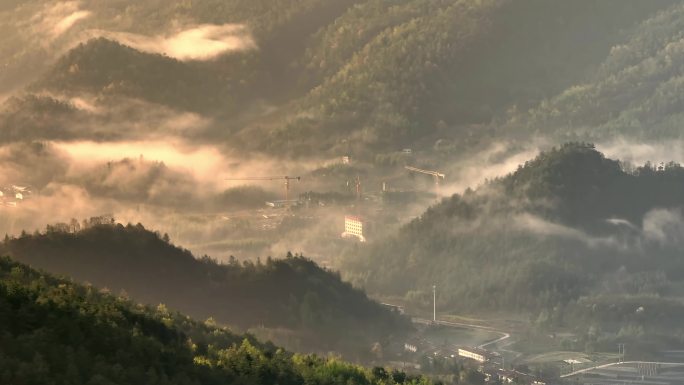 大好河山晨雾航拍4K