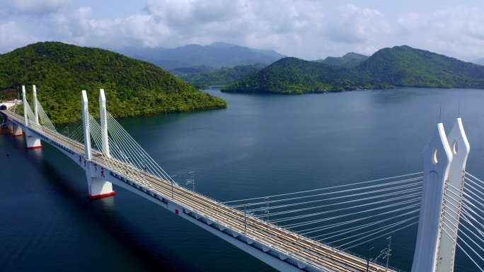 太平湖高铁大桥