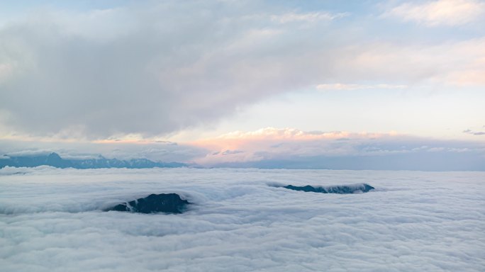 航拍西藏牛背山云海大山晚霞云星空日出自然