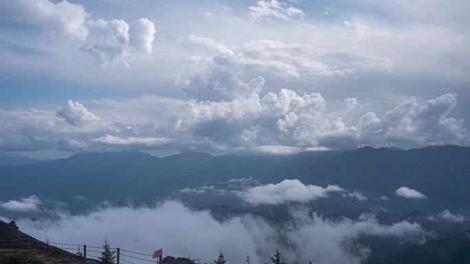 航拍西藏牛背山云海大山晚霞云星空日出自然