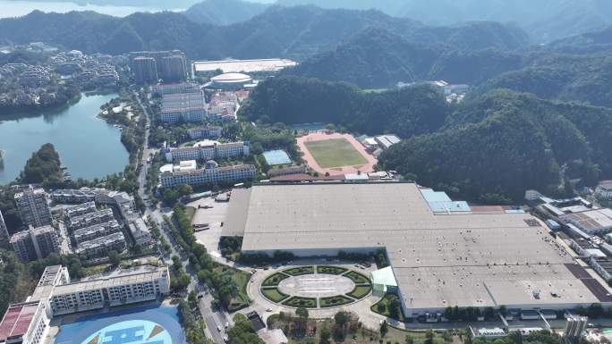 4K-Log-航拍千岛湖农夫山泉生产基地