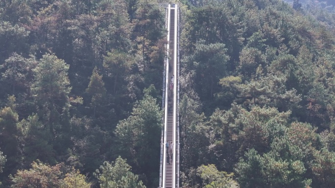 4K-Log-航拍无痛感爬山，天屿山电梯