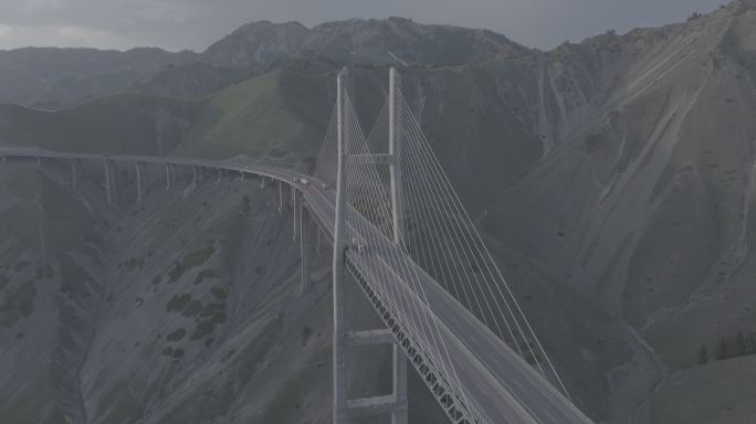 新疆 伊犁 赛里木湖 果子沟大桥 大桥
