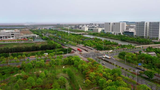 台州湾新区，月湖初级中学