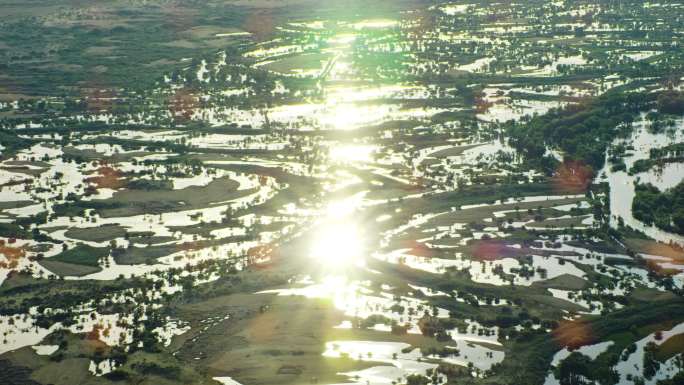直升机航拍新疆布尔津托库木特湿地
