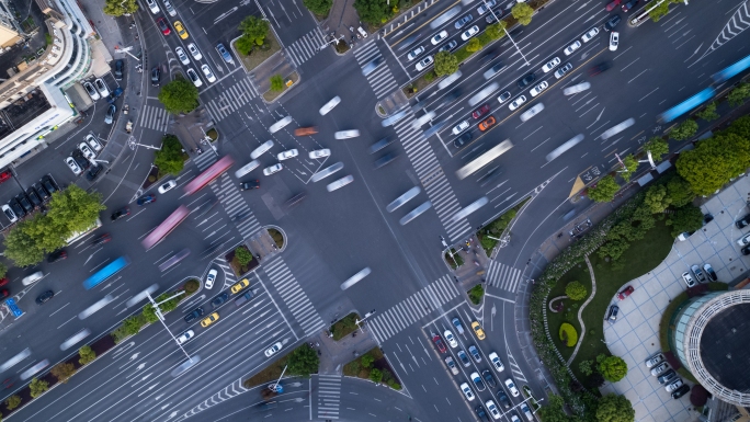 十字路口车流人流延时，人行道延时